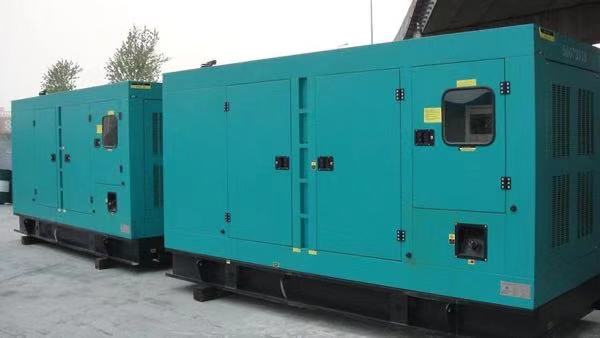 杭州康明斯400kw大型柴油二手发电机组